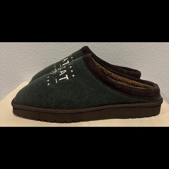 New Ariat 93 Liberty Men's Sherpa Lined Fleece Slippers Men's Size 12 - Picture 2 of 5